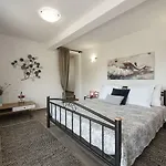 House Blue Lagoon